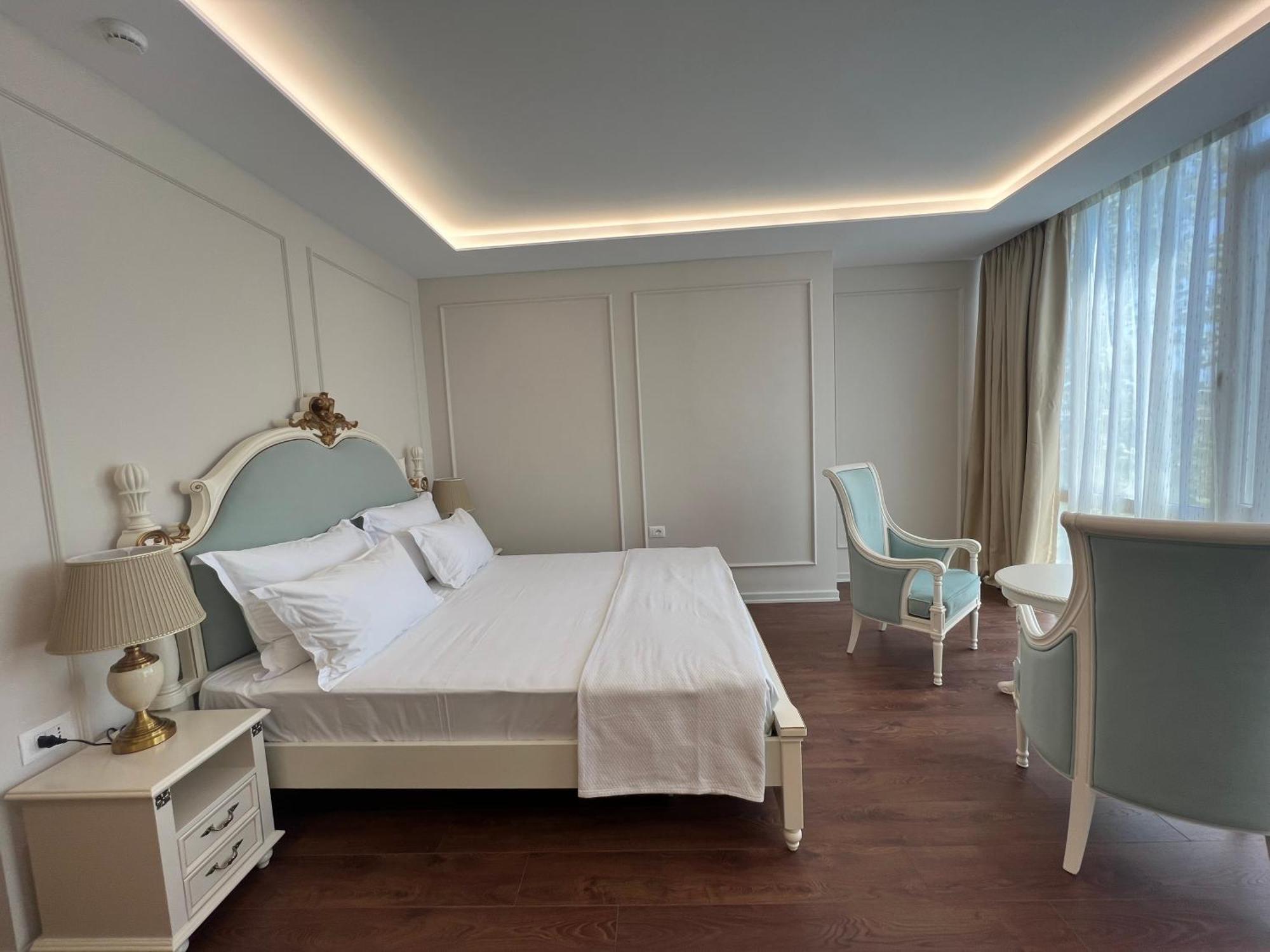 Sol Invictus Boutique Hotel Durres Albania Exterior foto